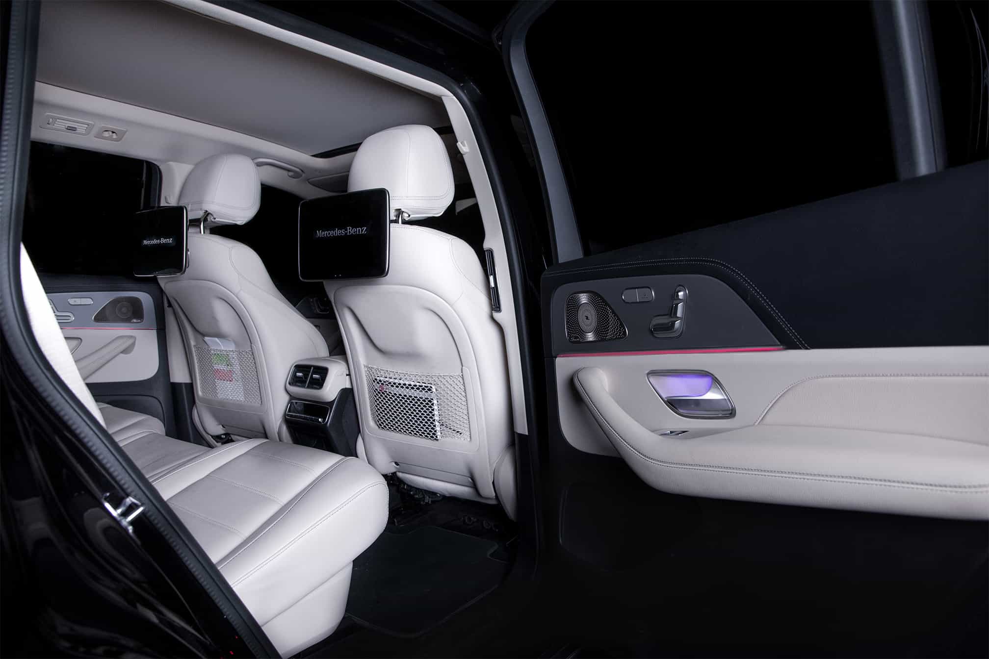 #nivo-caption1-3 Merc